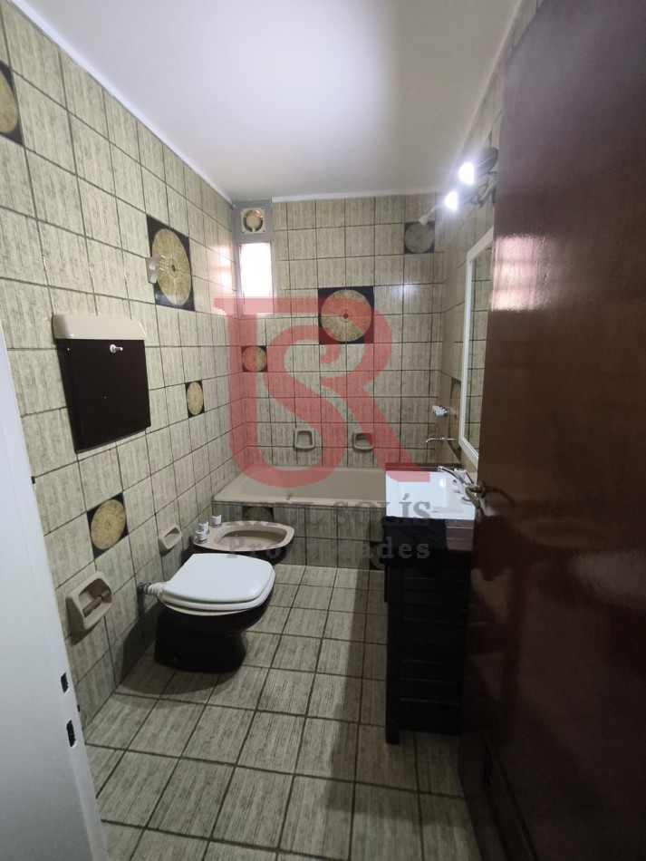 LP - VENTA! Hermoso PH en 1er piso de 4 ambientes con espcio tipo loft, quincho y parrilla en Quilmes 