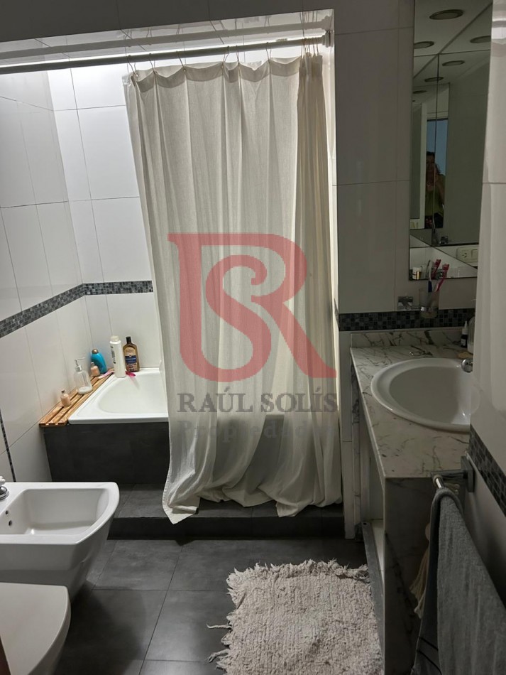 LG, Esplendida casa con 3 dormitorios, muy buena ubicacion