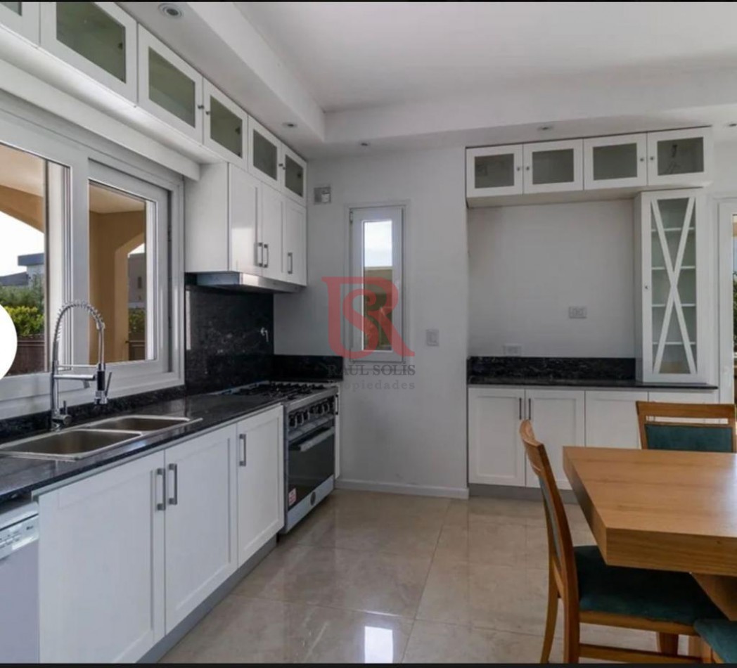 CASA EN VENTA FINCAS DE HUDSON