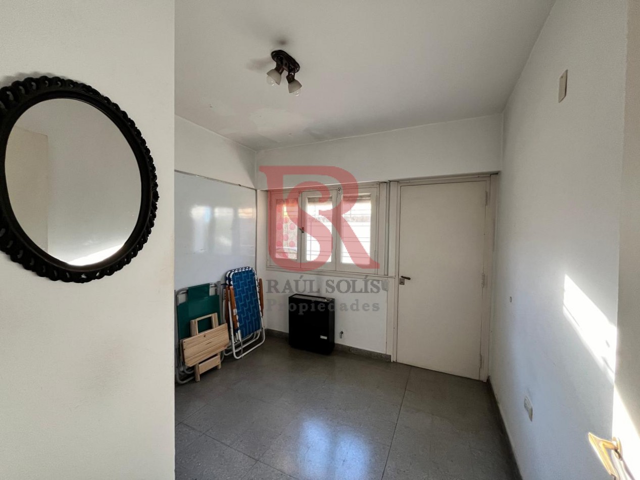 RS- Hermosa casa de 7 ambientes, en excelente estado.