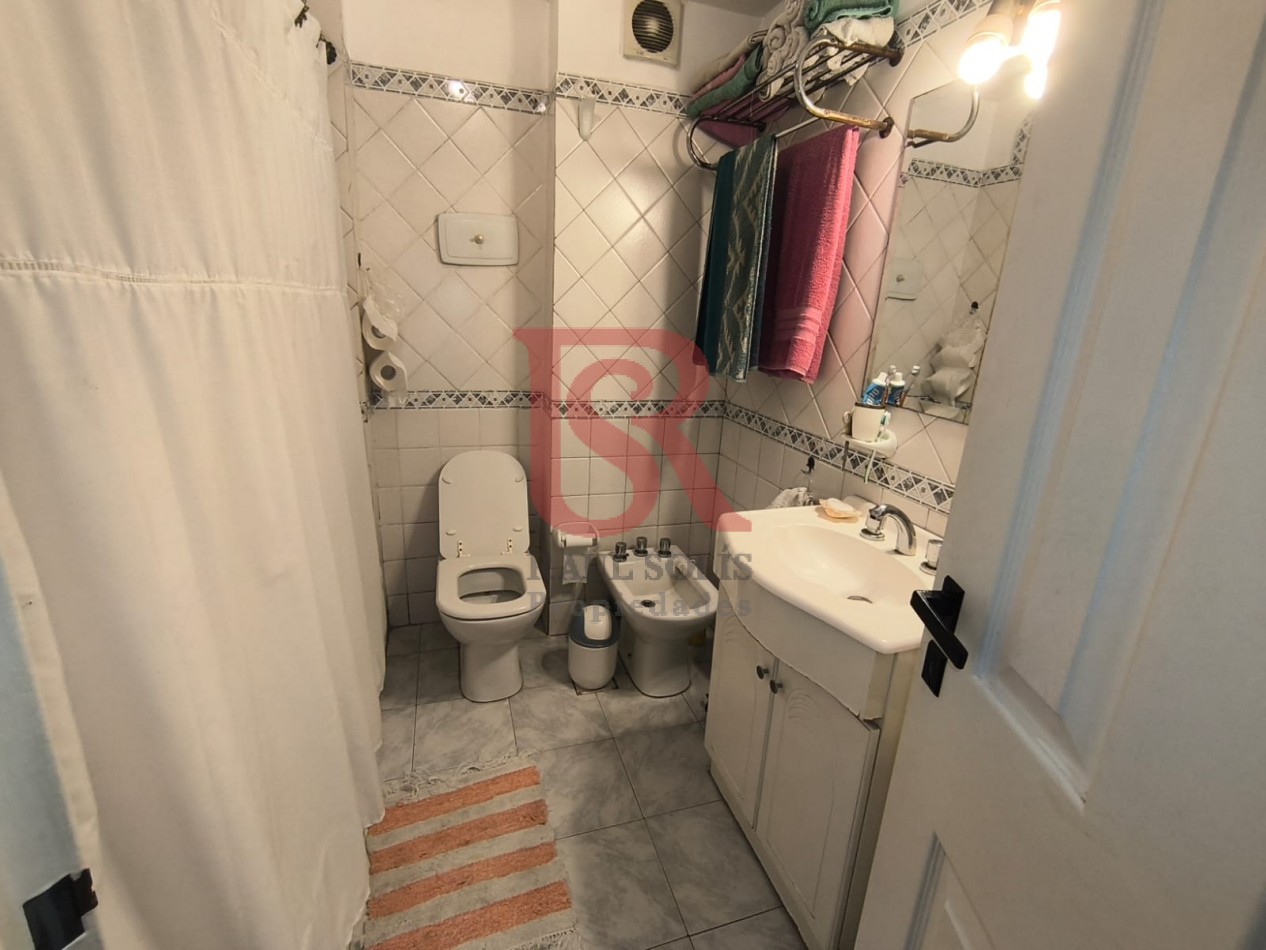  LP (CG) - VENTA! Hermoso departamento con patio interno 3 ambientes en Wilde centro. OPCIONAL: 3 COCHERAS.