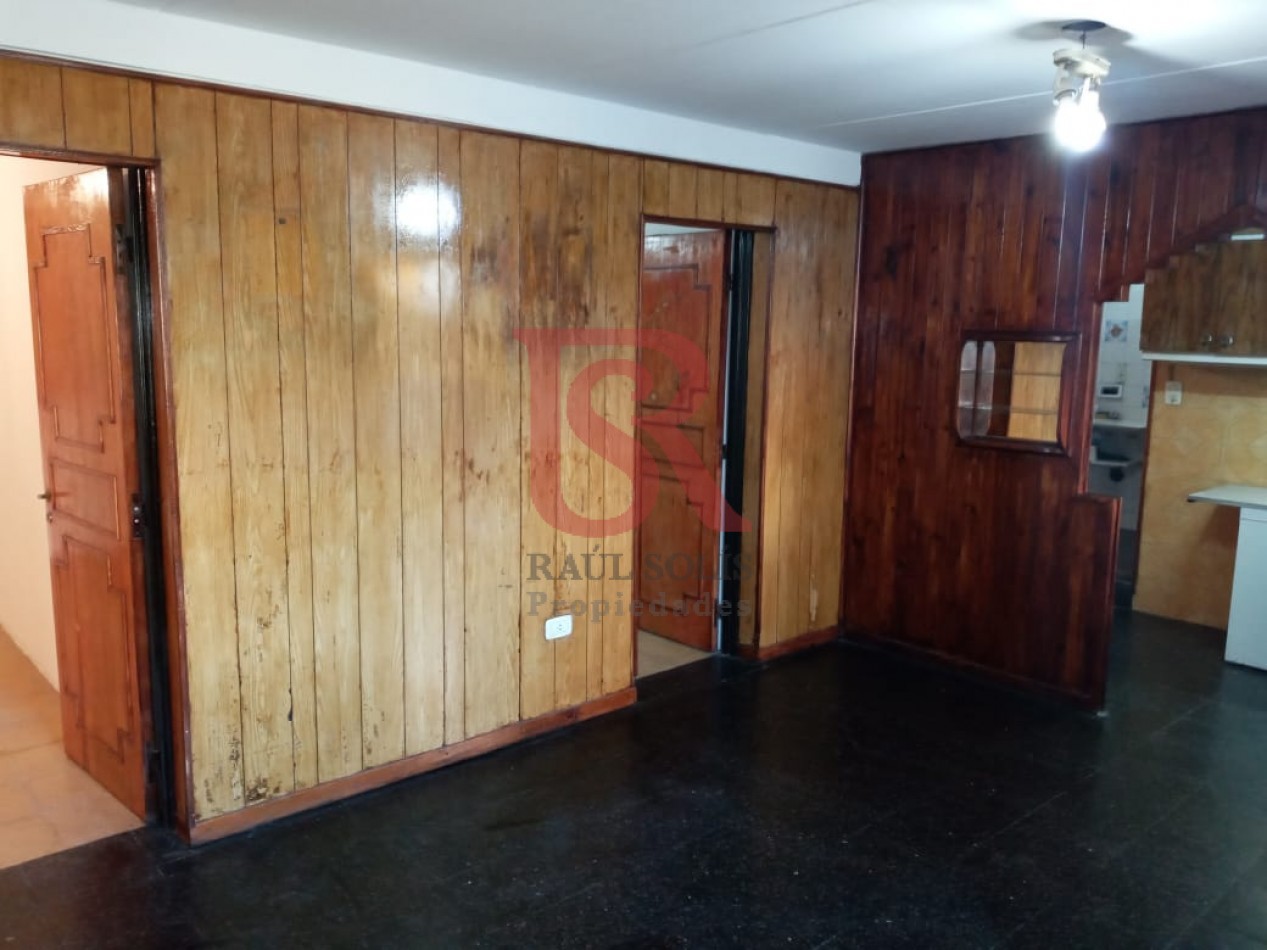 LP - Venta departamento 4 ambientes en Solano