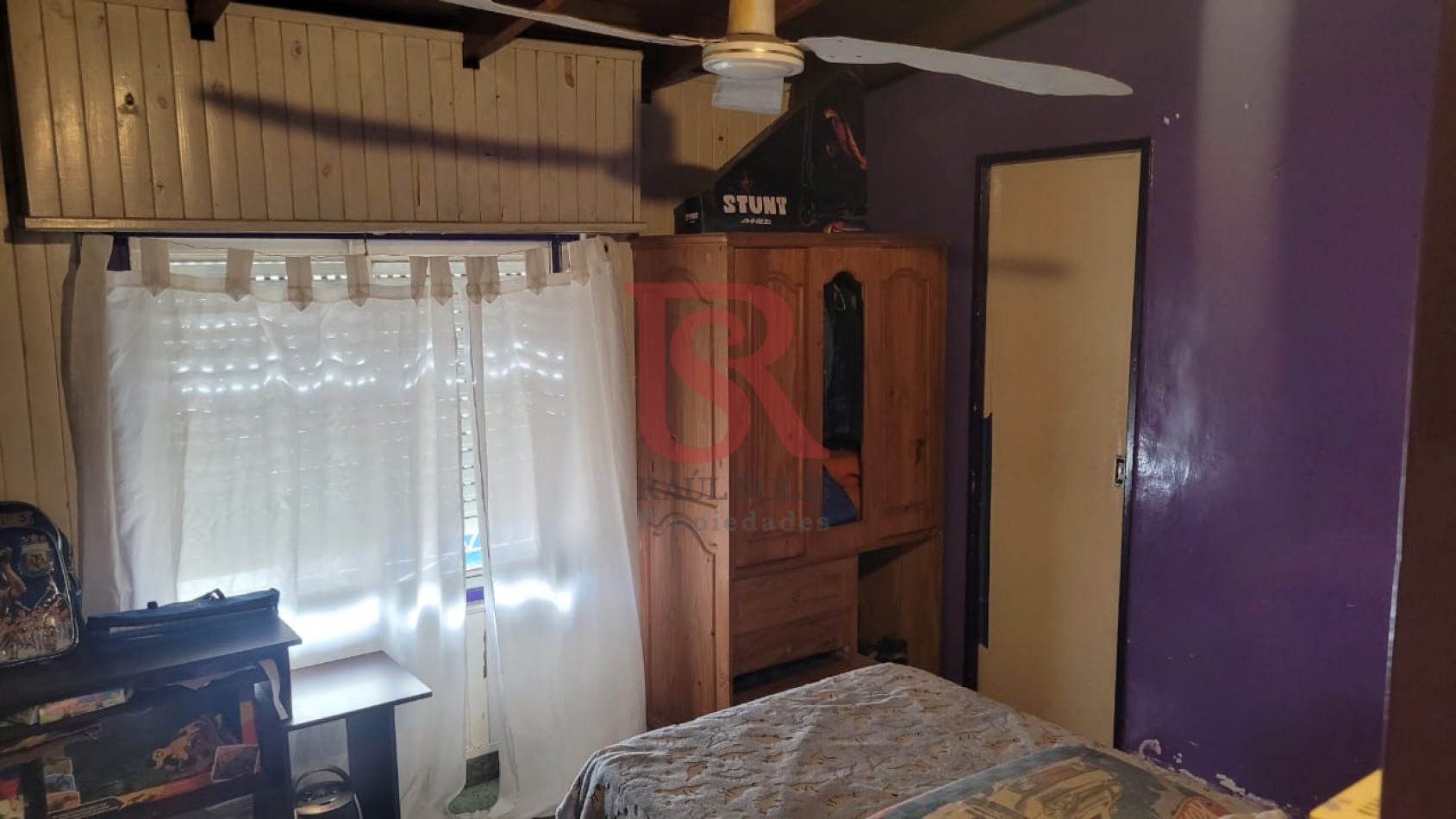 ES- VENTA CASA 5 AMBIENTES CON FONDO APTA CREDITO