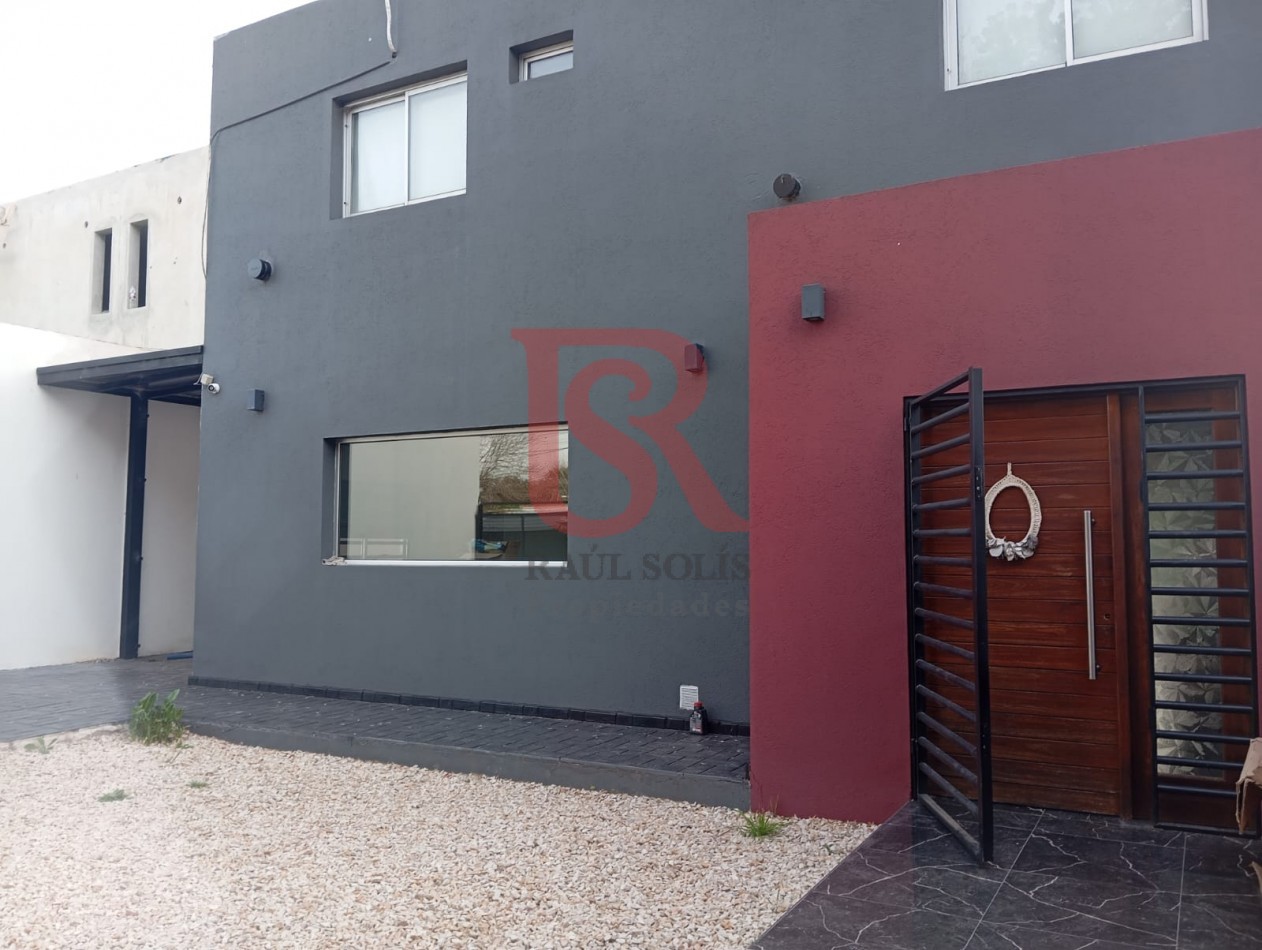 AM. ALQUILER - VENTA Casa 4 Ambientes en El Pato con Piscina