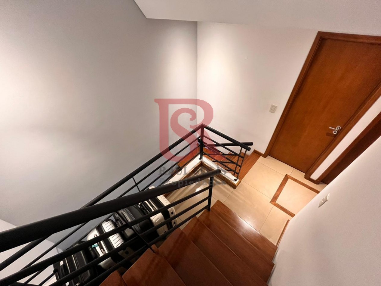 DN - Hermosa casa de 7 ambientes totalmente reciclada a nuevo en venta en Quilmes O