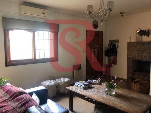 AM- EXCELENTE CASA en VENTA - QUILMES