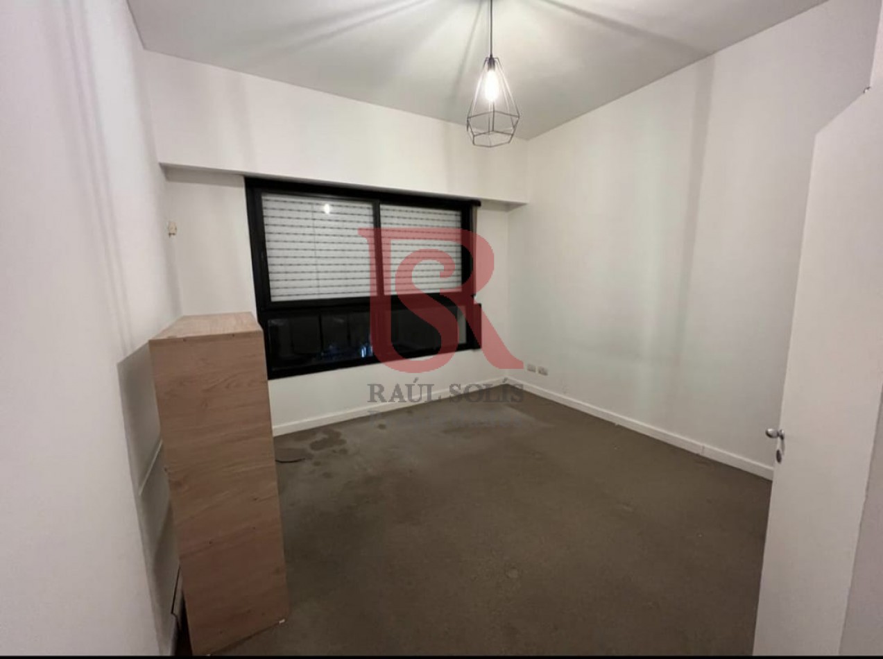 GZ - Excelente departamento tres ambienes con cochera