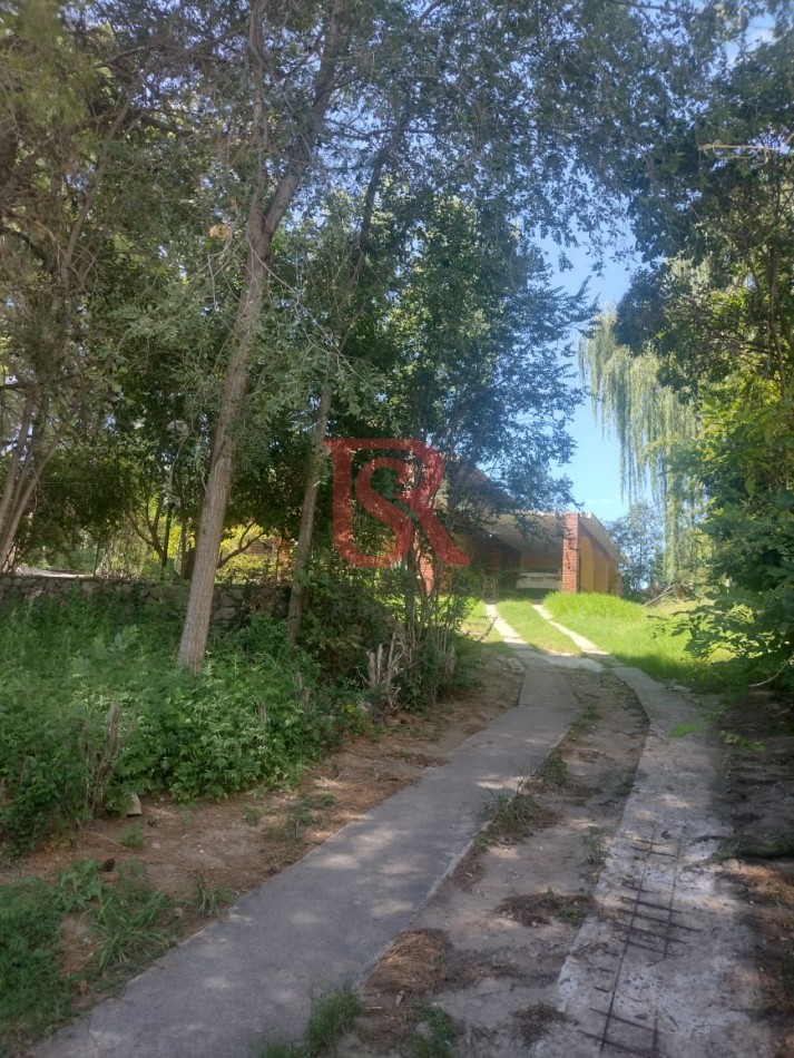MS - Hermosa Cabaña en Venta en Potrero de los Funes! Disfruta la naturaleza y la tranquilidad en esta encantadora cabaña de dos plantas, ideal para vivienda permanente o casa de descanso.