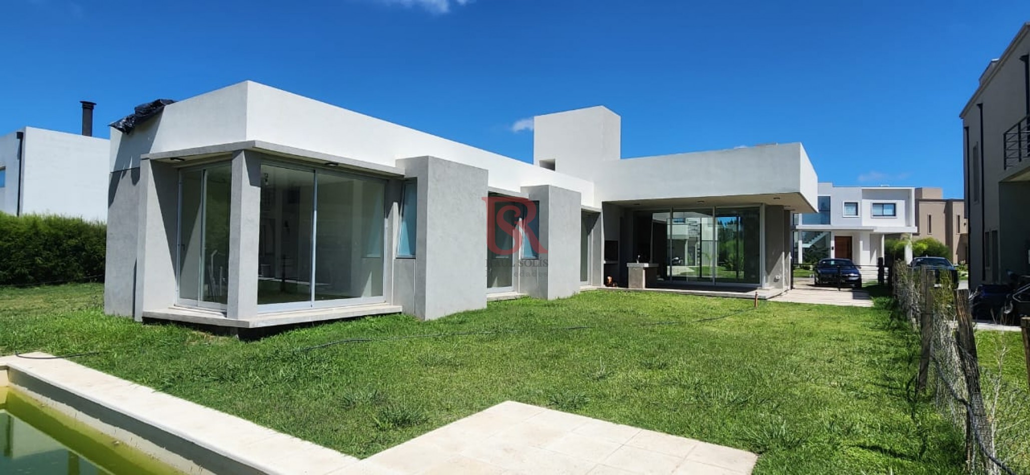 AM- Casa 4 Ambientes La Reserva Hudson en una sola planta con piscina