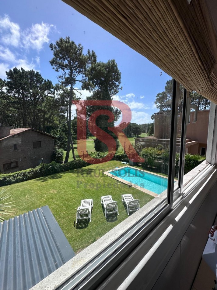 AZ- ESPECTACULAR CASA DE CATEGORIA con DEPTO PARA HUESPEDES en GOLF PINAMAR