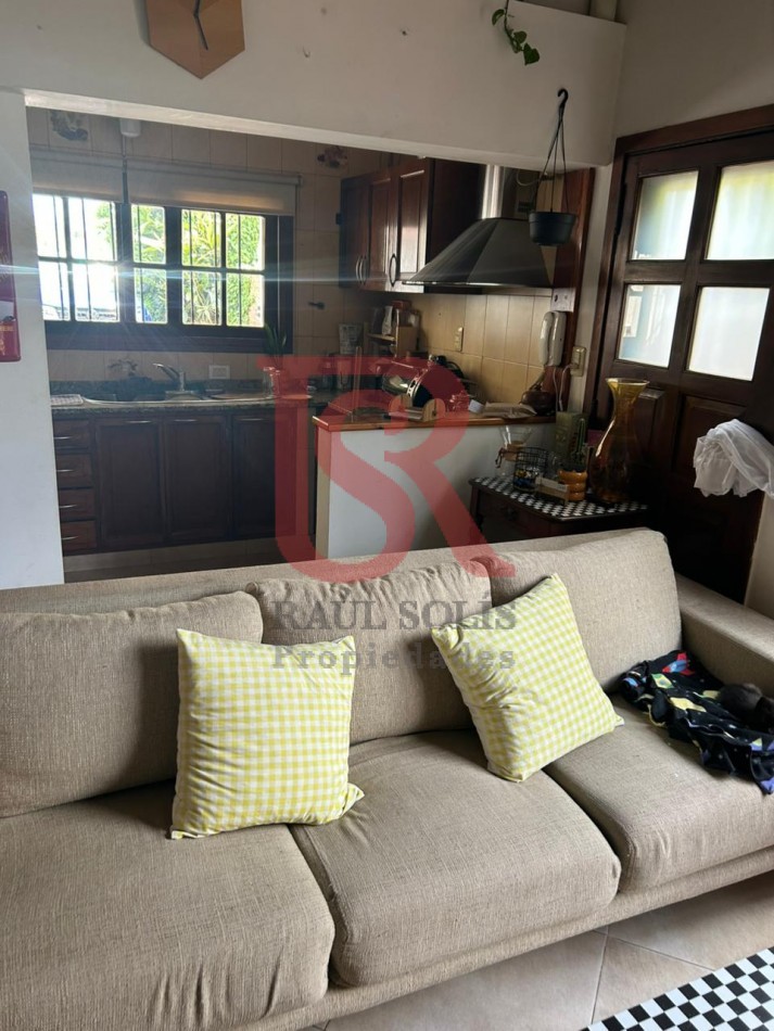 LG, Esplendida casa con 3 dormitorios, muy buena ubicacion