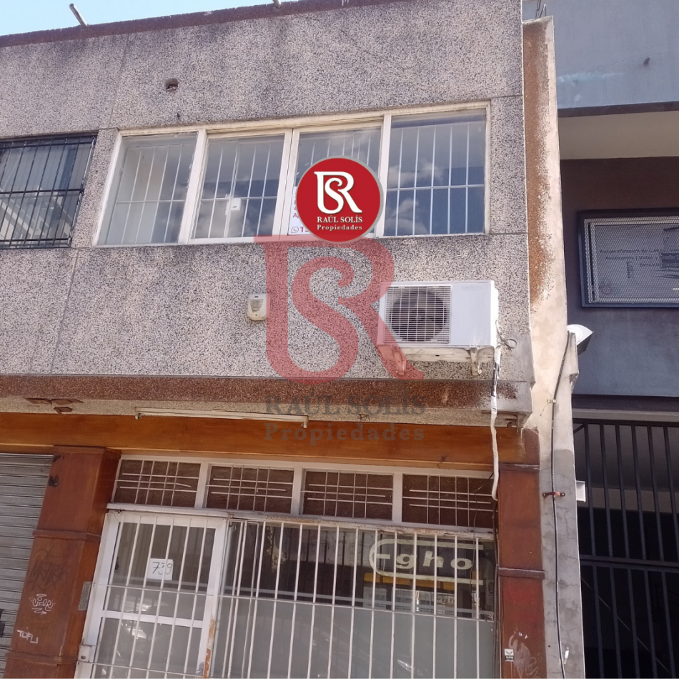 FV Departamento 3 ambientes con patio ubicado en el centro de Quilmes sin expensas