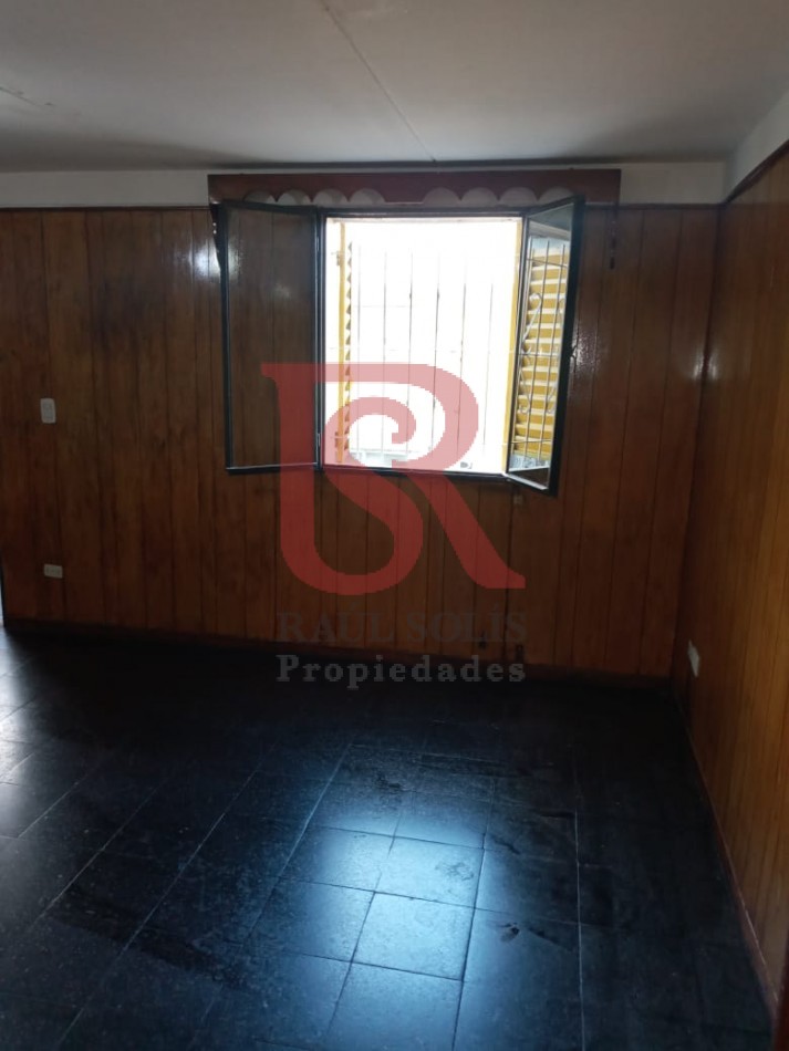 LP - Venta departamento 4 ambientes en Solano