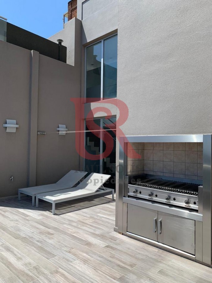 GZ - Penthouse de Excelente Categoria y vista Panoramica 360°