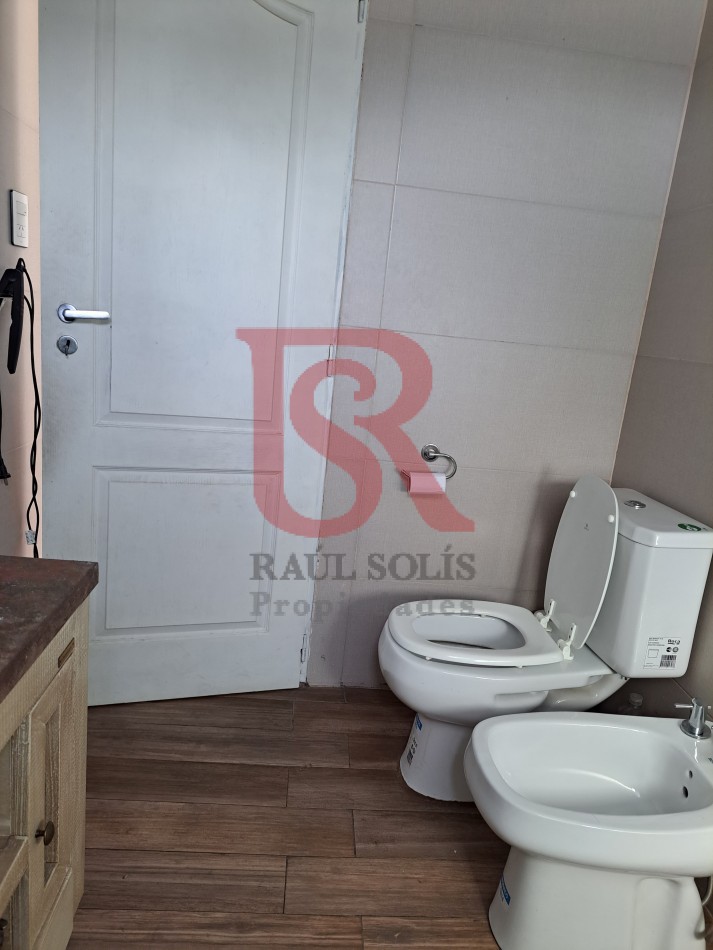 FV-Casa de 4 ambientes refaccionada con patio 