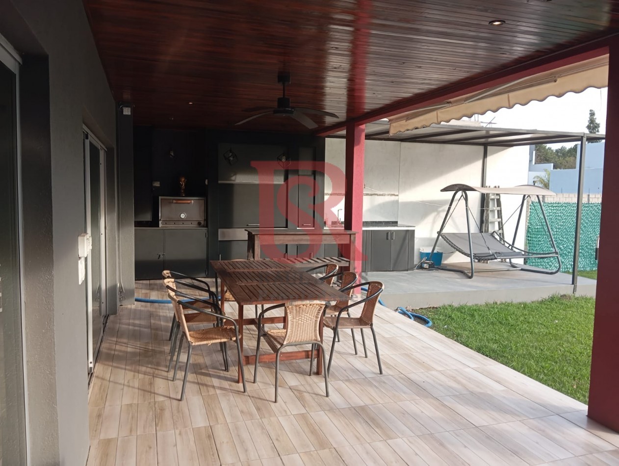AM. ALQUILER - VENTA Casa 4 Ambientes en El Pato con Piscina