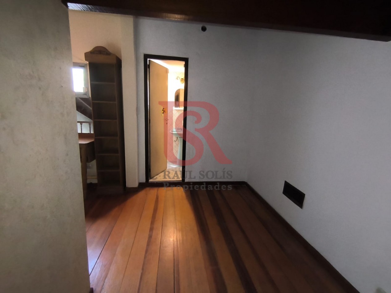 LP - VENTA! Hermoso PH en 1er piso de 4 ambientes con espcio tipo loft, quincho y parrilla en Quilmes 