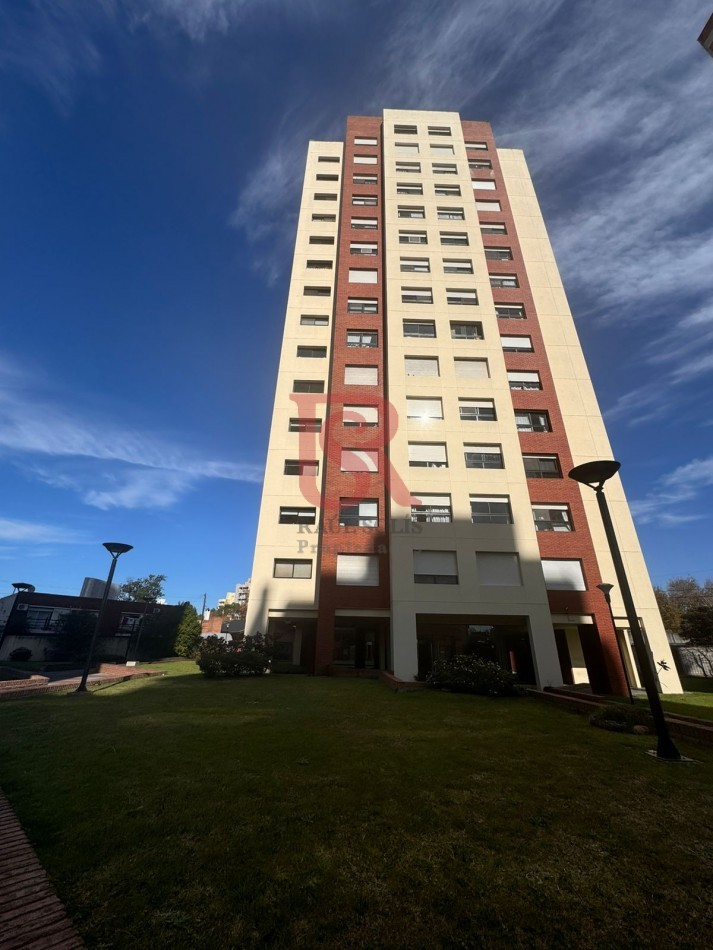 Am - Alquiler Departamento Tres Ambientes - Torres de Guido Guido con Cochera