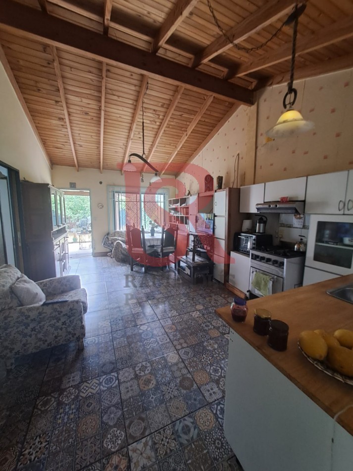 GZ - casa tres ambientes con cochera y arboles frutales