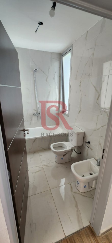 AM- Casa 4 Ambientes La Reserva Hudson en una sola planta con piscina