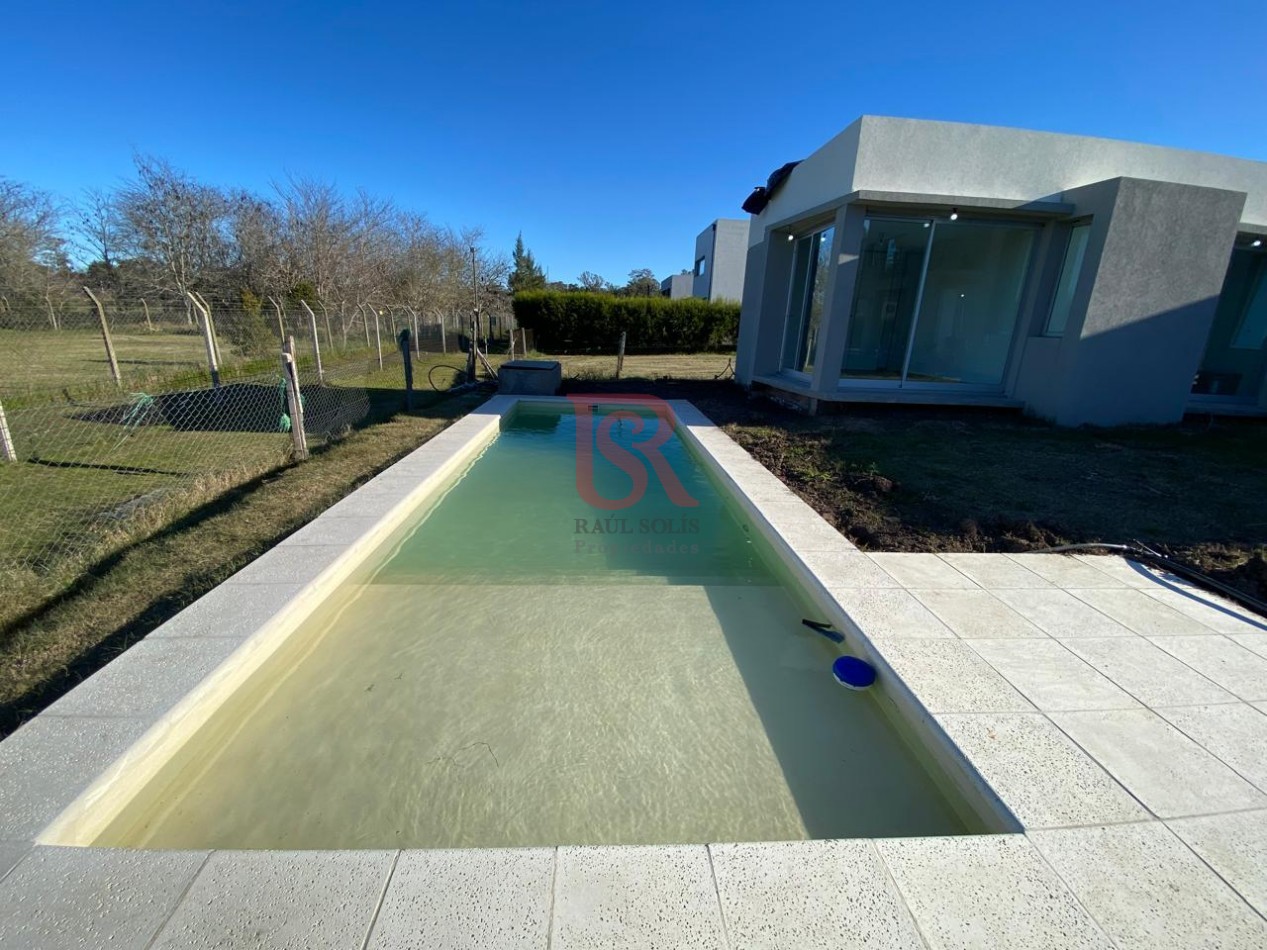 AM- Casa 4 Ambientes La Reserva Hudson en una sola planta con piscina