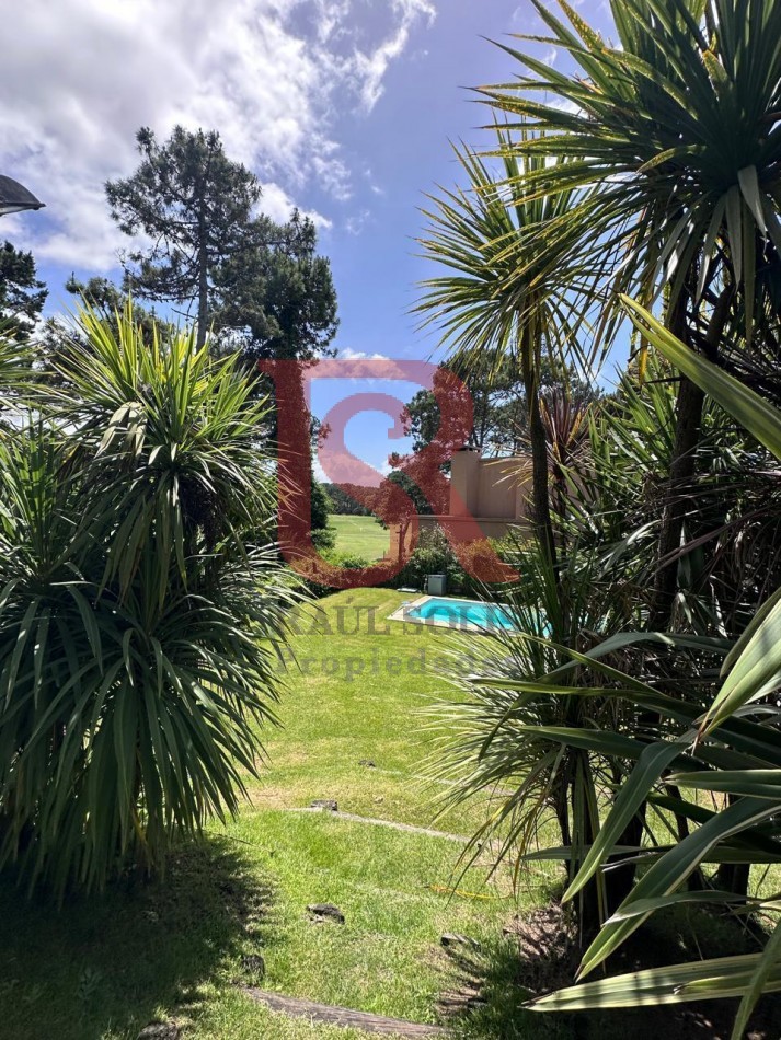 AZ- ESPECTACULAR CASA DE CATEGORIA con DEPTO PARA HUESPEDES en GOLF PINAMAR