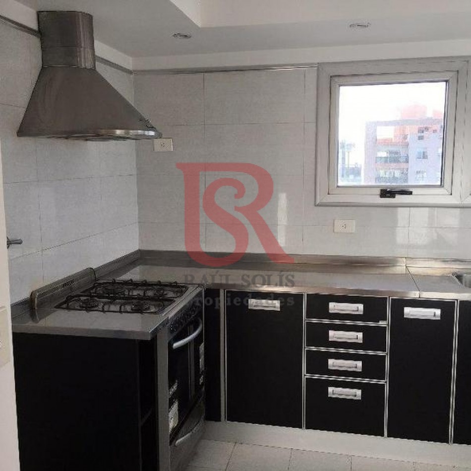 DN - Departamento 2 ambientes, ecxelente ubicacion en Quilmes!!
