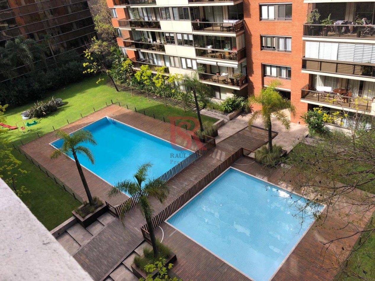 Departamento 4 Ambientes Venta Edificio Brisas Puerto Madero con Cochera