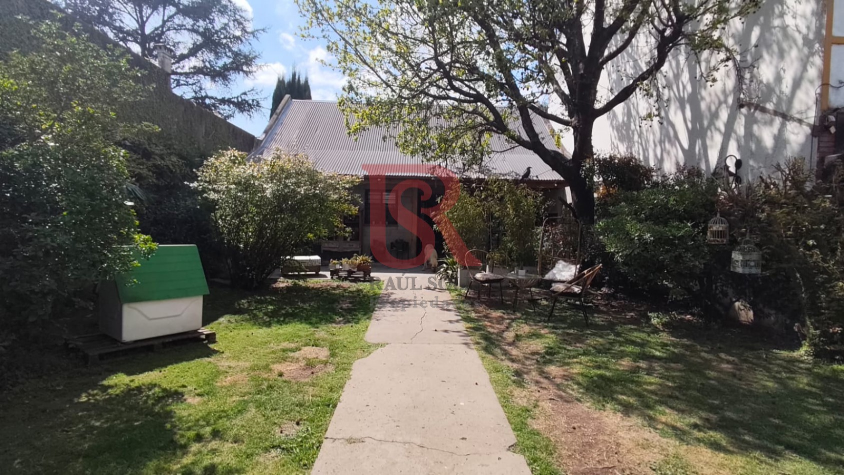 DN - Excelente ubicacion, Casa 4 ambientes en venta, Quilmes!! Apta Credito