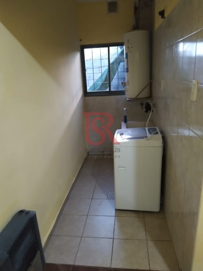 MS-    Oportunidad!!!! Venta de exelente casa de de cuatro ambientes en la Pcia de San Luis capital