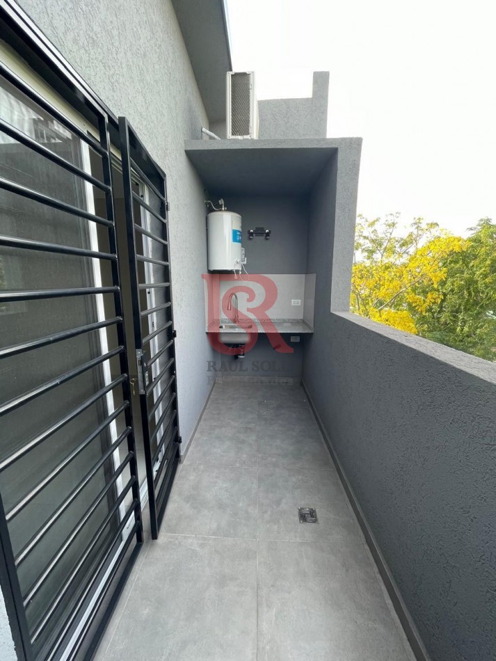 GV-Amplio departamento 3 ambientes a estrenar en muy buena ubicacion 