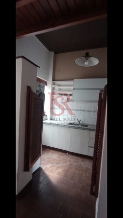 VENTA DE CASA 4 AMBIENTES CON GARAGE EN QUILMES