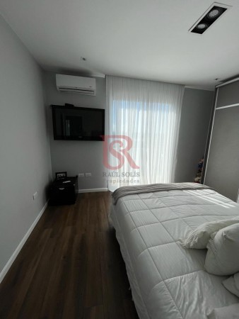 B° LOS TRONCOS CASA 4 DORMITORIOS