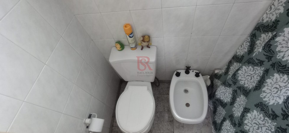VENTA DE CASA 6 AMB COCHERA Y NEGOCIO