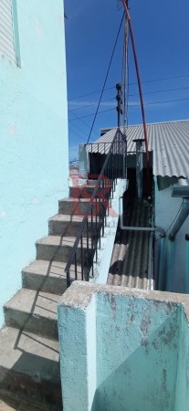 VENTA DE CASA 6 AMB COCHERA Y NEGOCIO