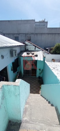 VENTA DE CASA 6 AMB COCHERA Y NEGOCIO