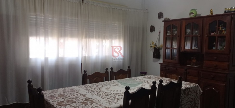 VENTA DE CASA 6 AMB COCHERA Y NEGOCIO