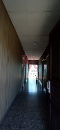 VENTA DE CASA 6 AMB COCHERA Y NEGOCIO