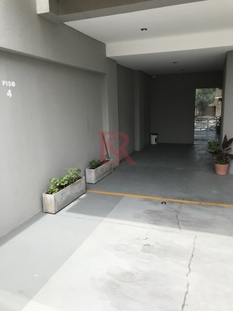 Am. Impecable Piso Venta - Quilmes Centro