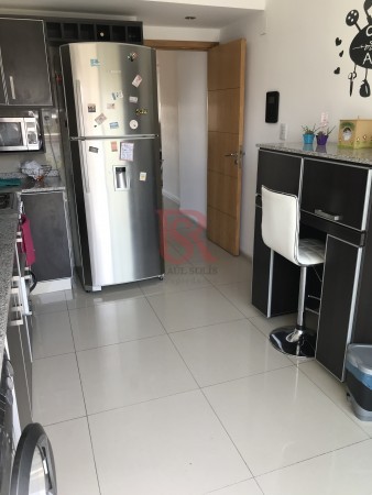 Am. Impecable Piso Venta - Quilmes Centro