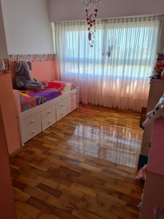 Am. Impecable Piso Venta - Quilmes Centro