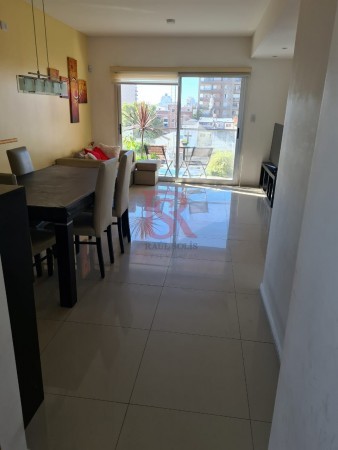 Am. Impecable Piso Venta - Quilmes Centro