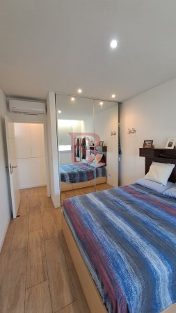 Venta departamento moderno 2 ambientes con cochera cubierta