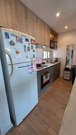 Venta departamento moderno 2 ambientes con cochera cubierta