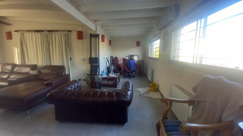 DN - Excelente casa en alquiler  en Quilmes residencial!!