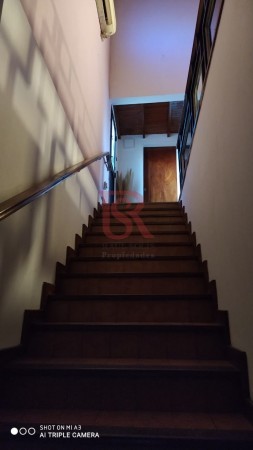 Venta Gran casa desarrollada en esquina
