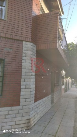 Venta Gran casa desarrollada en esquina