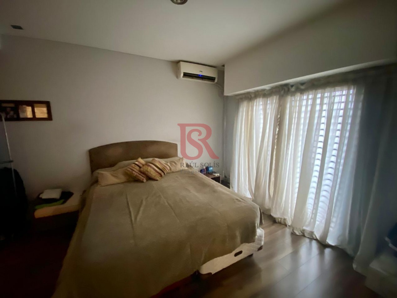 AM - Casa en Venta en tres plantas - Ideal inversores