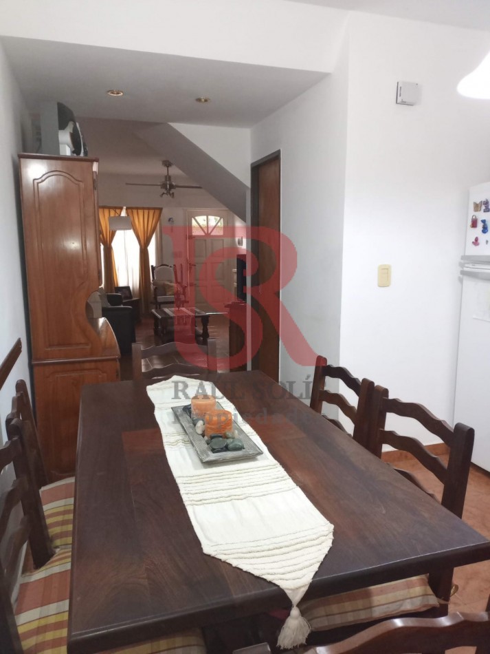 DN - Excelente triplex 4 ambientes en Quilmes. Apto Credito!!!!