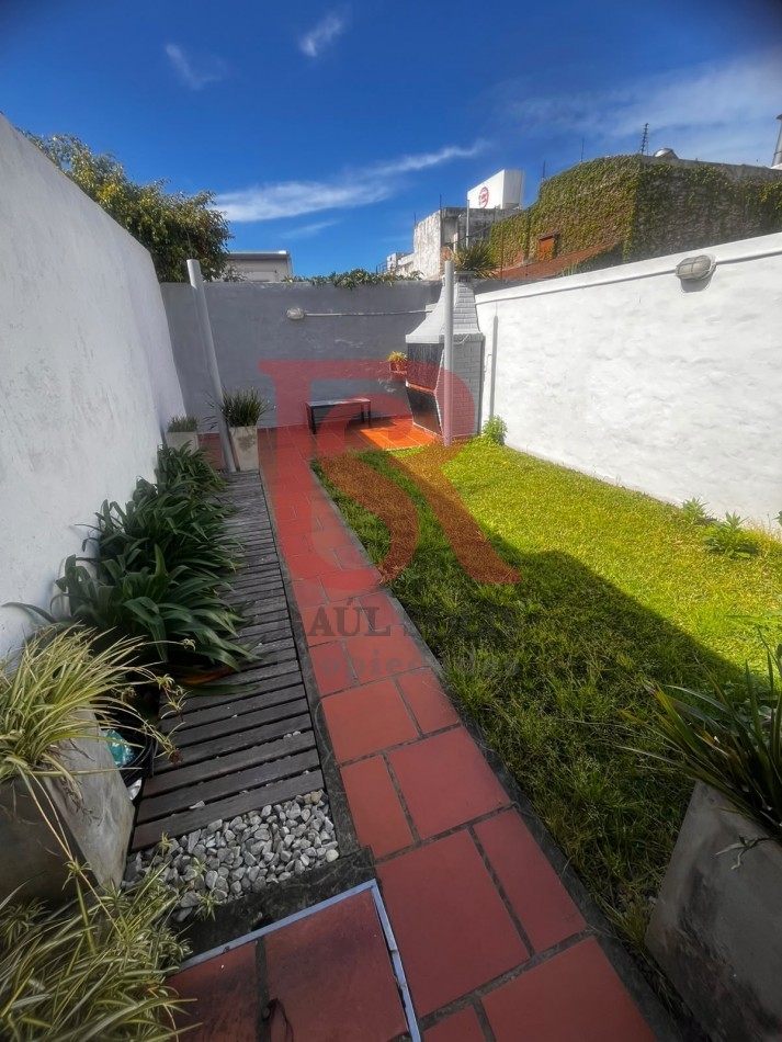 GZ- Duplex tipo casa cuatro ambientes con cochera